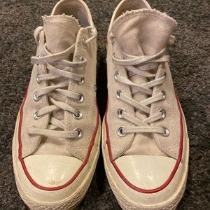 Converse Chuck Taylor 70 low white.  Men size 6, women size 8. Great condition.